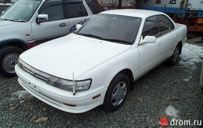 toyota_vista_16784.jpg