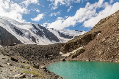 6H5B2102-1s.jpg